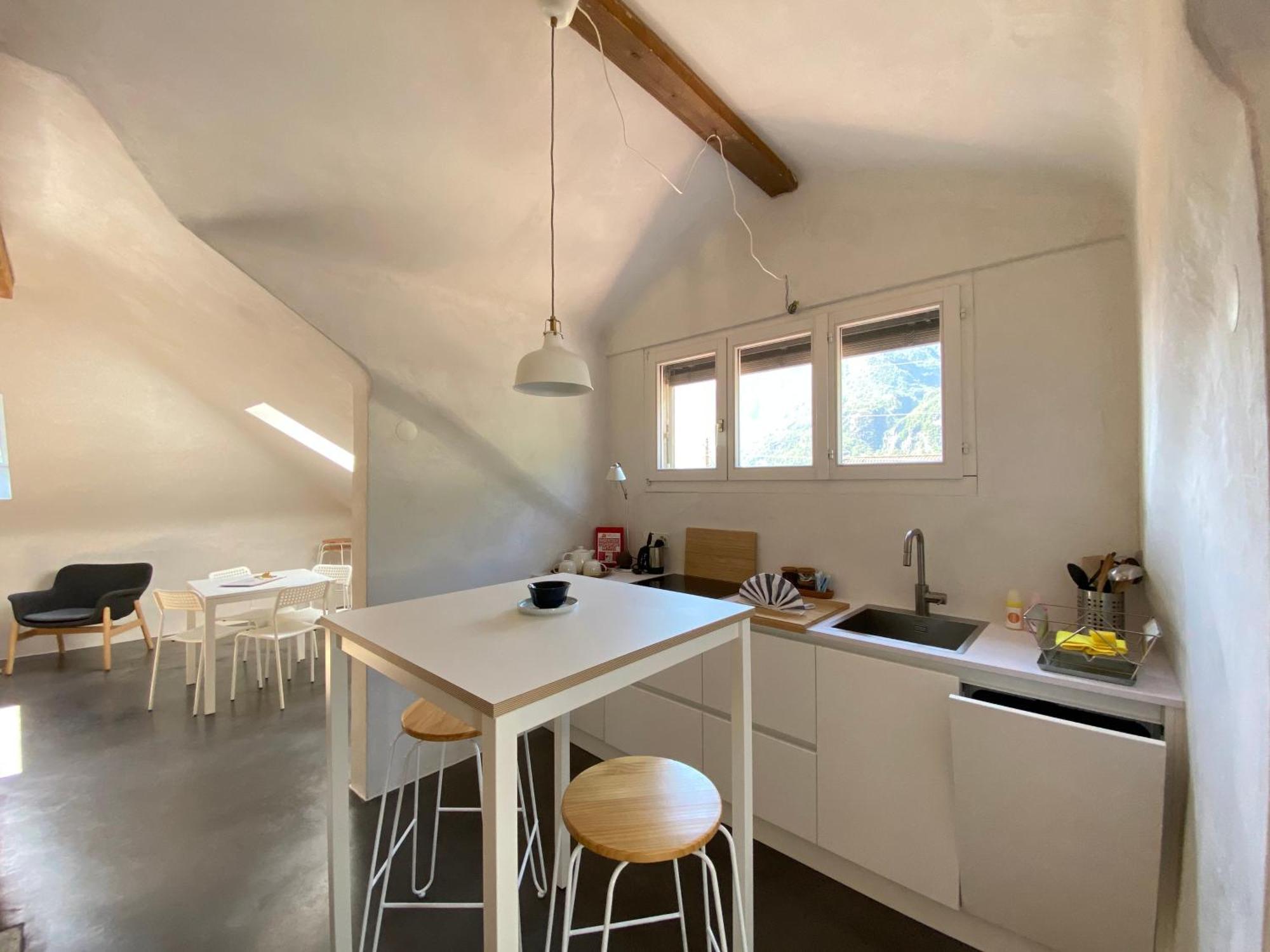 Casa Vino E Birra Apart otel Osogna Oda fotoğraf